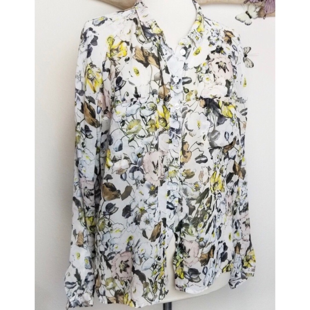 Jeans by Buffalo Floral Large Blouse